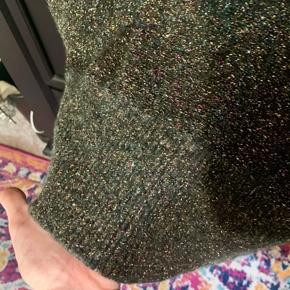 Beautiful sparkly sweater from Ann Taylor small NWOT - Picture 6 of 7